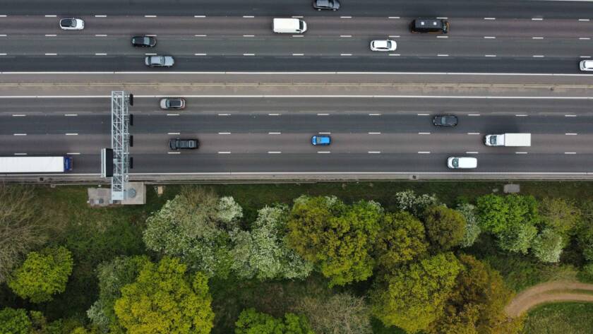 low-noise road surfacing