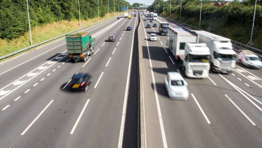low-noise road surfacing